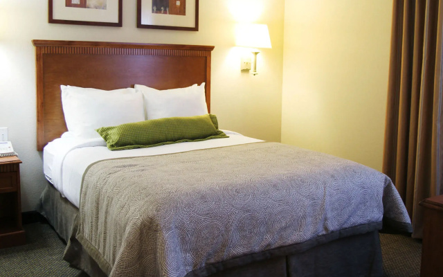 photo 5 of Candlewood Suites Lake Charles - Sulphur by IHG