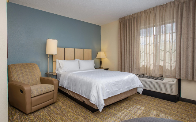 photo 5 of Sonesta Simply Suites Miami Airport Doral