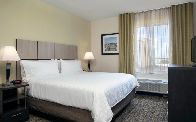 photo 5 of Candlewood Suites Miami Exec Airport - Kendall, an IHG Hotel