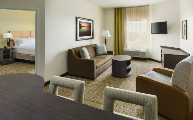 photo 5 of Candlewood Suites Orlando - Lake Buena Vista by IHG