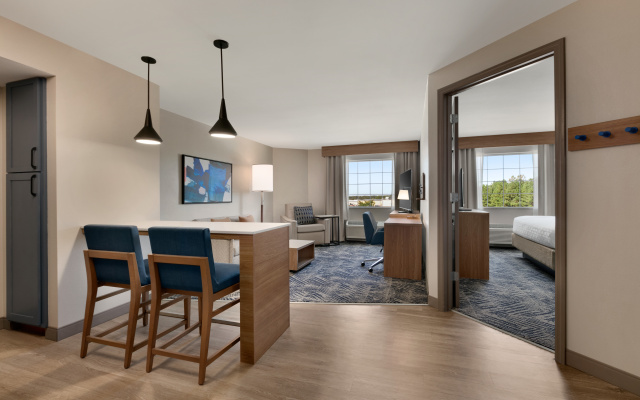 photo 4 of Candlewood Suites San Antonio Downtown by IHG