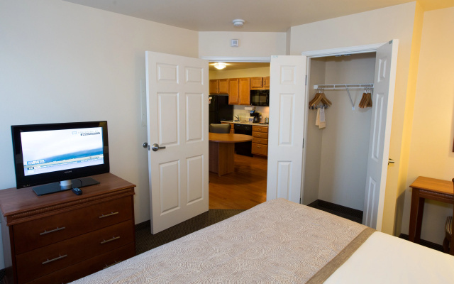 photo 4 of Candlewood Suites Springfield by IHG