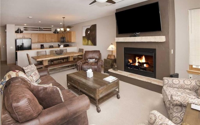 photo 5 of Canyon Run B203 3 Bedrooms 3 Bathrooms Townhouse