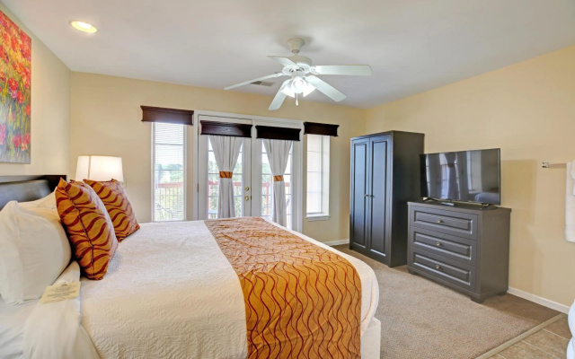 photo 4 of Grand Crowne Resort