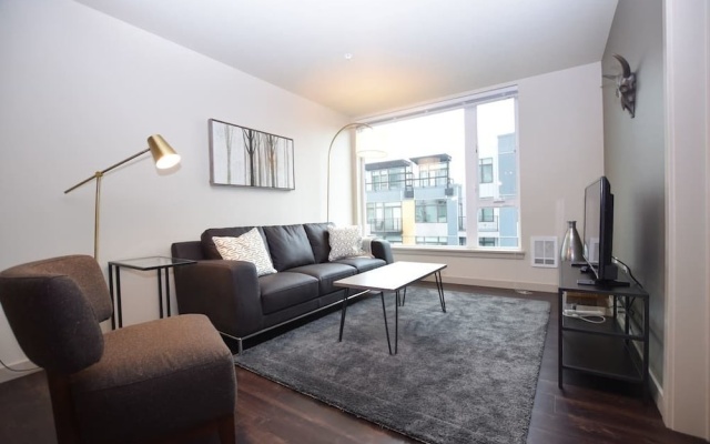 photo 2 of Capitol Hill Suites by Luxe Hubs