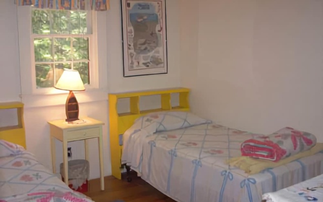 photo 4 of Carriage House - One Bedroom Home