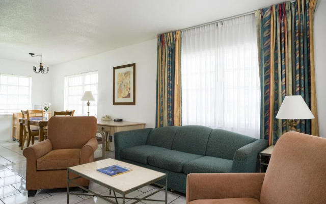 photo 3 of Carriage House Resort Motel