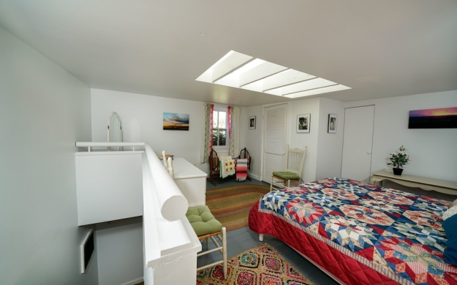 photo 3 of Carriage House Studio Bedroom 1 Bathroom Home