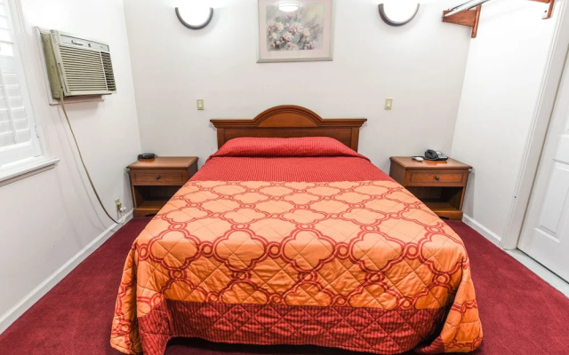 photo 3 of Casa Bell Motel