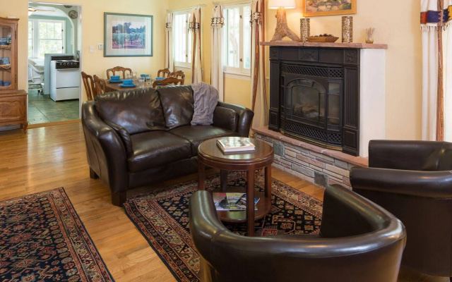 photo 2 of Casa Blanca Inn
