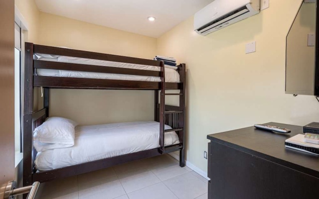 photo 5 of Casa Del Mar Boutique Apartments