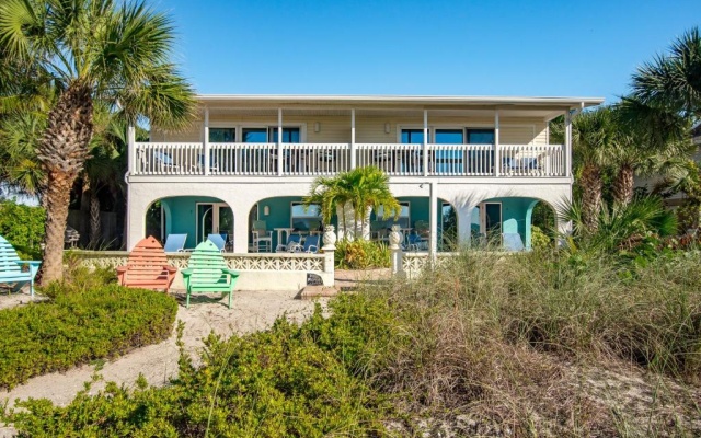 photo 2 of Casey Key Retreat