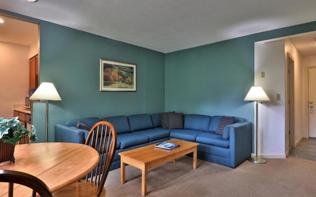 photo 2 of Cedarbrook Queen Suite 103