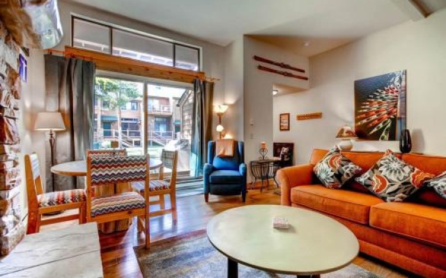 photo 3 of Cedars 18 - Ski-In/Ski-Out Apartment