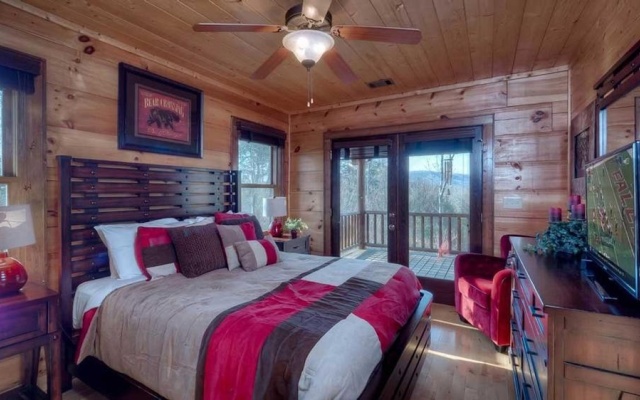 photo 4 of Celtic Weaver Lodge by Escape to Blue Ridge