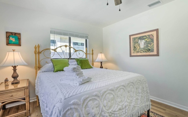 photo 5 of Central Gulfport Home < 1 Mi to the Beach!