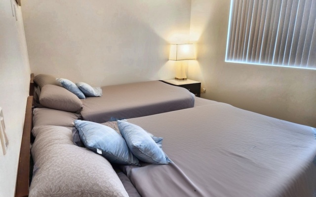 photo 3 of StaysPro - Central Los Angeles Hollywood Homes