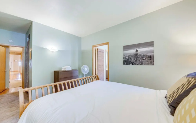photo 2 of Central West End Condo < 1 Mi to Forest Park!
