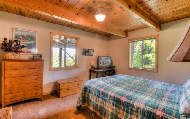 photo 2 of Chamberland Getaway Lake Views w/ Deck!