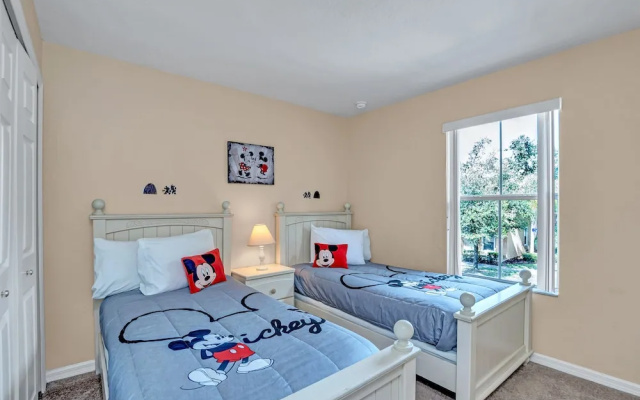 photo 4 of Charming Home With Private Balcony, 4 Miles From Disney! CDC Standards #4ro785