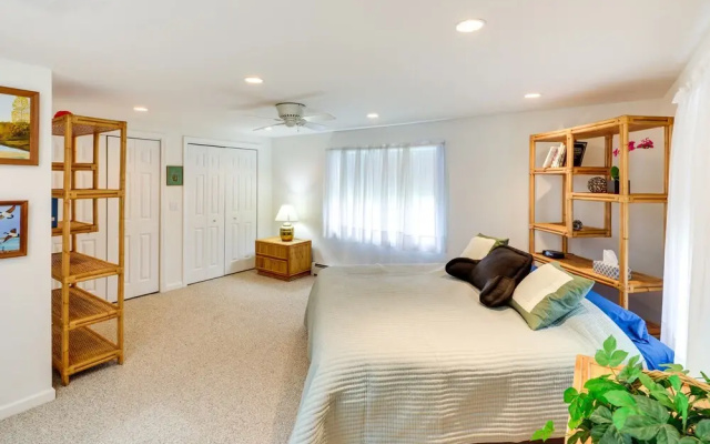 photo 3 of Charming Old Saybrook Home: Half-mi to Sand & Sea!