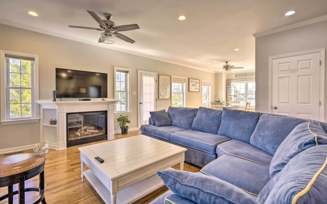 photo 3 of Charming Spring Lake Retreat, 1 Mi to Beach!