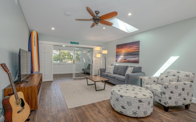 photo 3 of Charming Surf Bungalow Just 30 Seconds to the Beach!