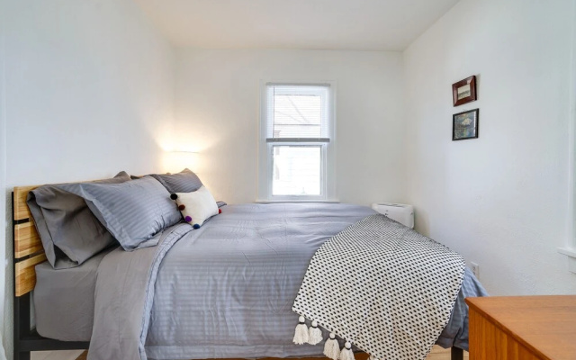 photo 5 of Updated Minneapolis Home in Howe Neighborhood!