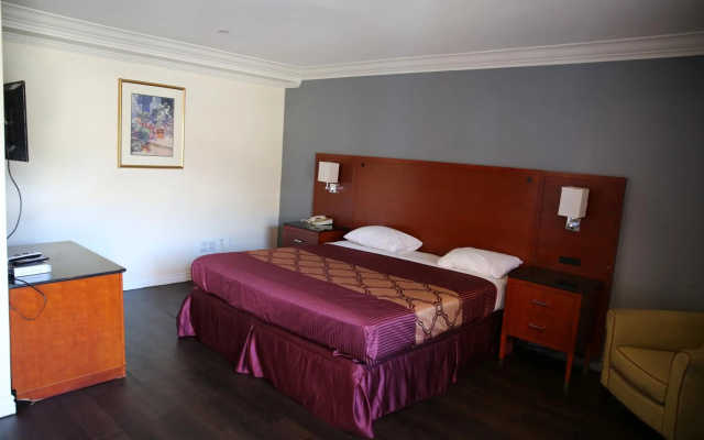 photo 5 of Chateau Inn and Suites