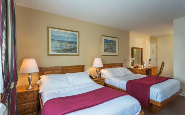 photo 3 of Chelsea Savoy Hotel
