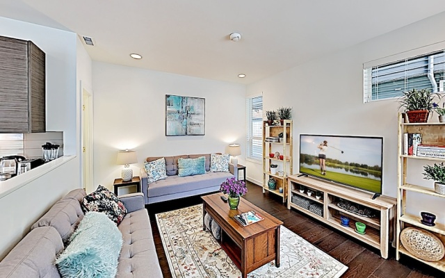 photo 3 of Chic Capitol Hill Townhome W/ Rooftop Deck & AC Townhouse