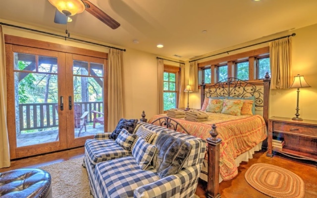 photo 3 of Chickadee's Hatch - 1 Br Cabin