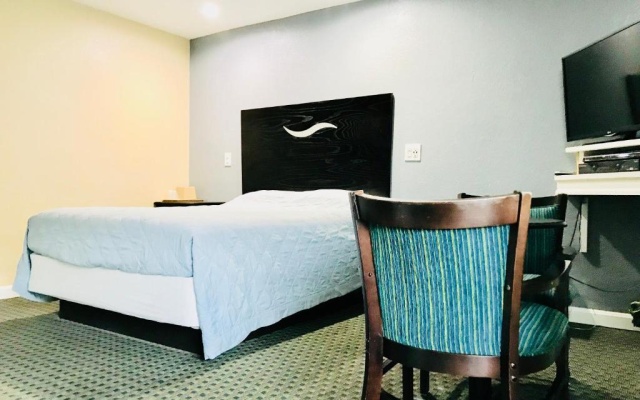 photo 2 of Chisholms Motor Inn