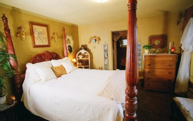 photo 5 of Chittenden House Bed and Breakfast