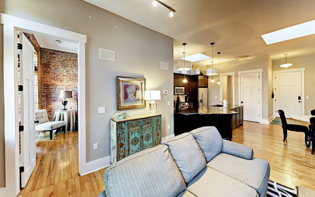 photo 5 of Church Street #202 - 1 Br Apts