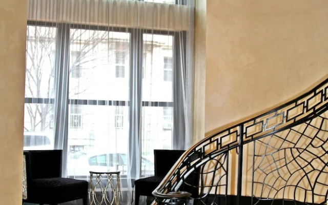 photo 5 of Weichert Suites at Thomas Circle