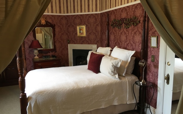 photo 4 of Churchill Manor B&B