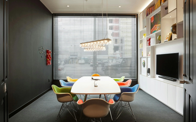 photo 2 of citizenM Los Angeles Downtown