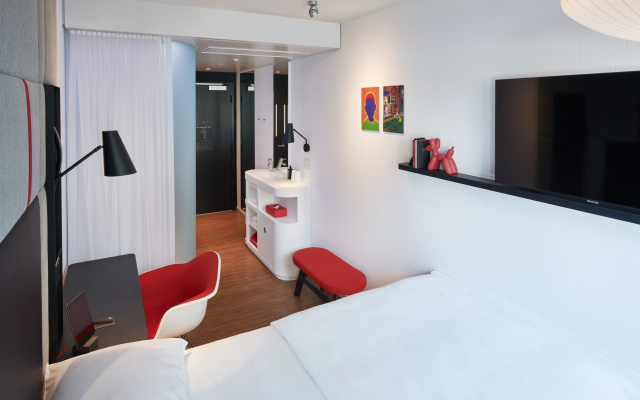 photo 4 of citizenM Washington, D.C. NoMa