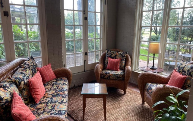 photo 5 of City House Bed and Breakfast