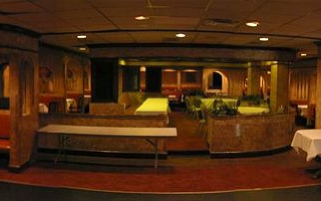 photo 2 of City Line Hotel