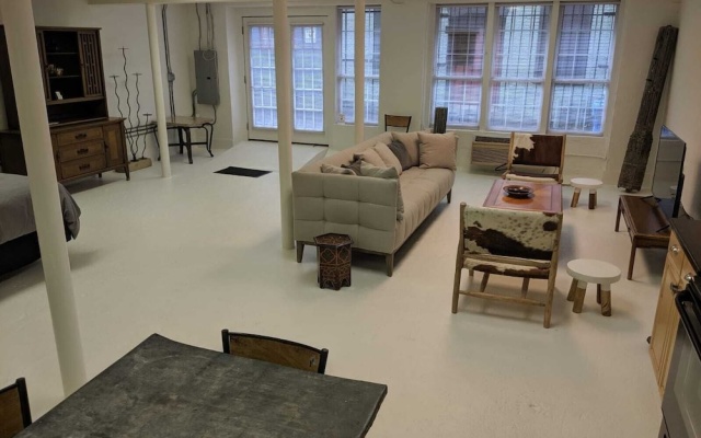 photo 5 of City Vibe Loft