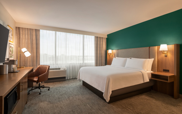 photo 3 of Holiday Inn Nashville Downtown - Stadium by IHG