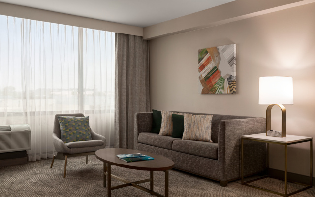 photo 4 of Holiday Inn Nashville Downtown - Stadium by IHG