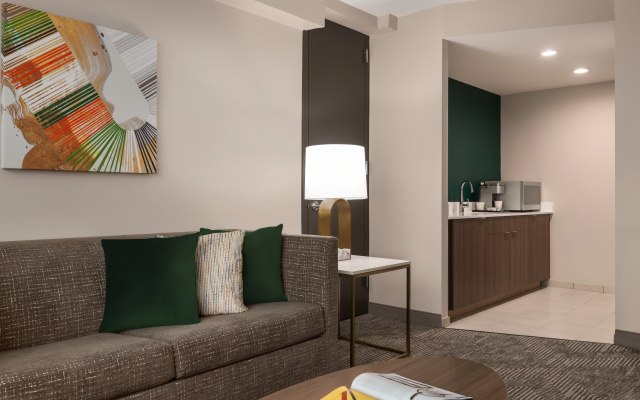 photo 5 of Holiday Inn Nashville Downtown - Stadium by IHG