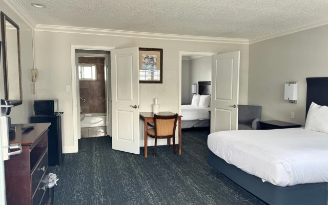 photo 5 of Stargazer Hotel