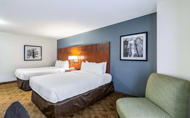 photo 3 of TownePlace Suites by Marriott Portland Airport