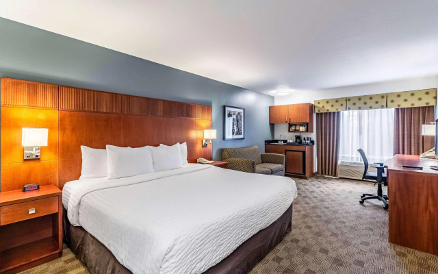 photo 4 of TownePlace Suites by Marriott Portland Airport