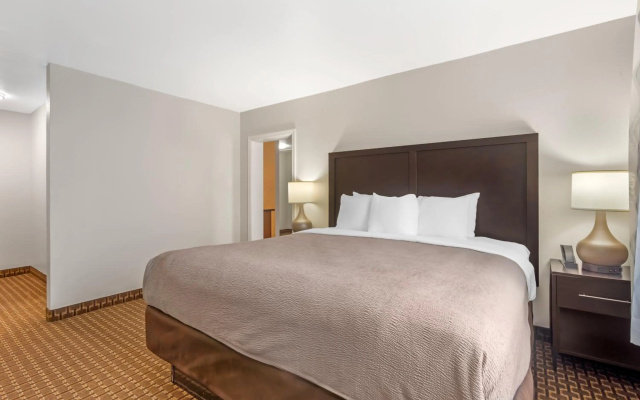 photo 4 of Quality Inn & Suites