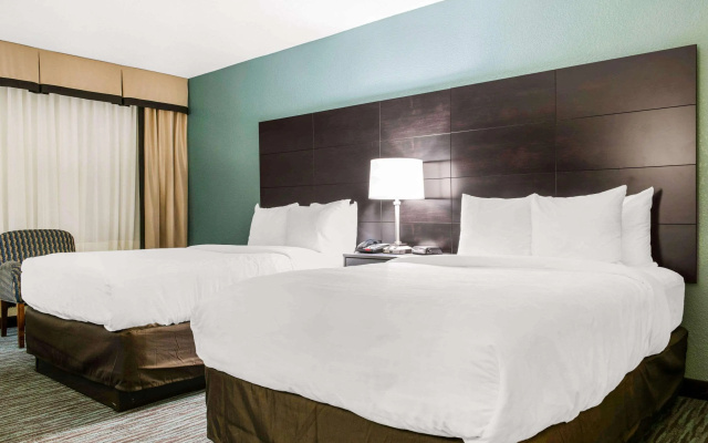 photo 5 of Quality Inn Dayton Airport